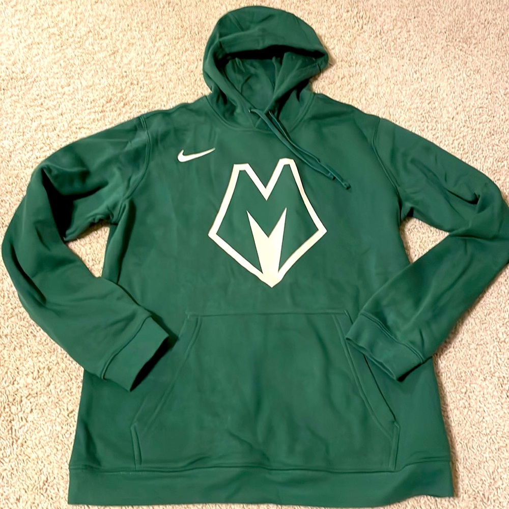 Nike Milwaukee Bucks Hoodie Size Medium Like New